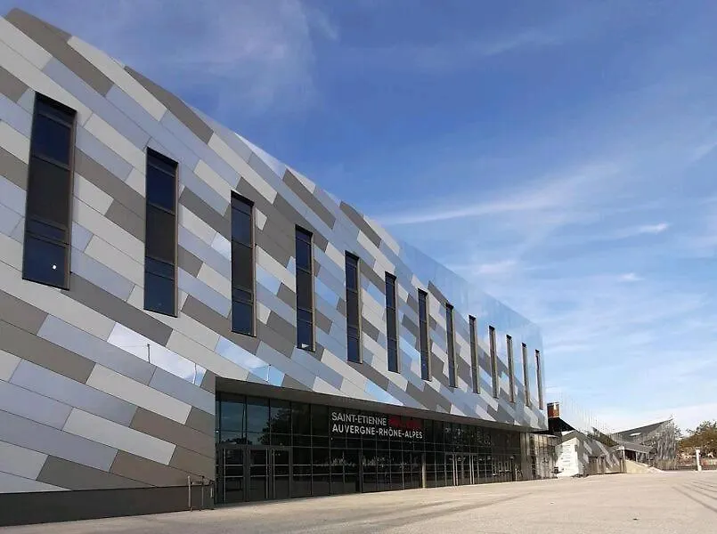 Hote Stephanois T2 Parking& Borne Electrique Saint-Etienne  0*, Saint-Etienne (Loire)